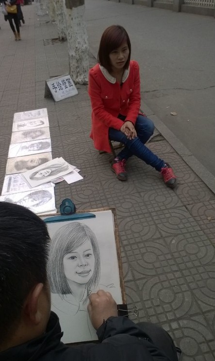 购物发现街道草图照片广播