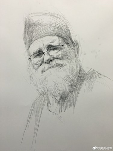 戴眼镜长胡子的老人素描头像