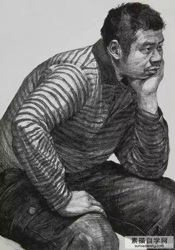 央美优秀素描半身像