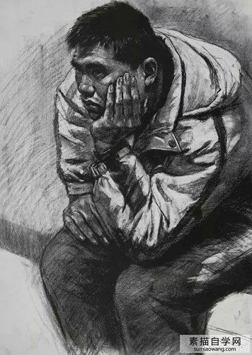 央美优秀素描半身像