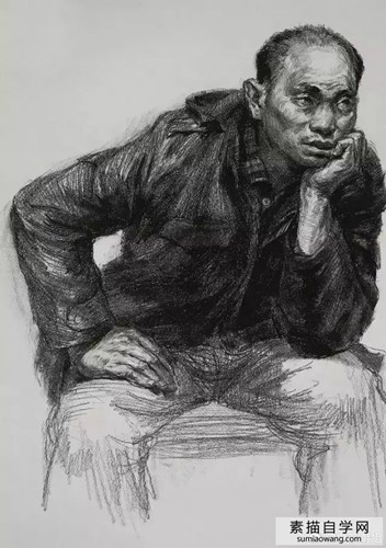 央美优秀素描半身像